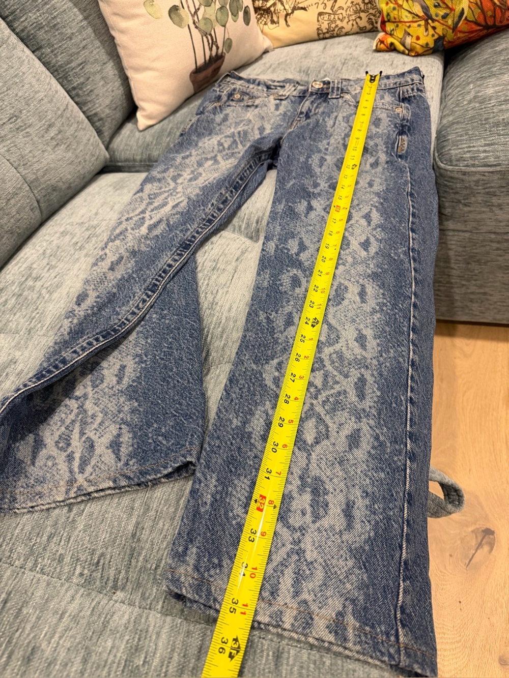 BDG Women’s - Blue Snake-Print Wide Leg Jeans - Picture 10 of 12